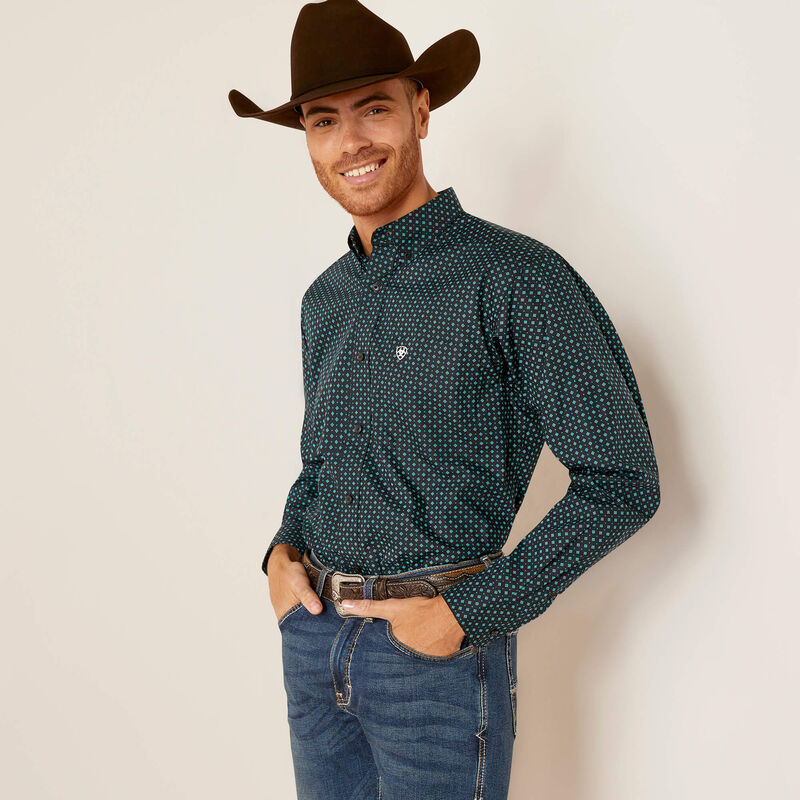 ARIAT LS SHRT FITTED GRN/BLK PRNT