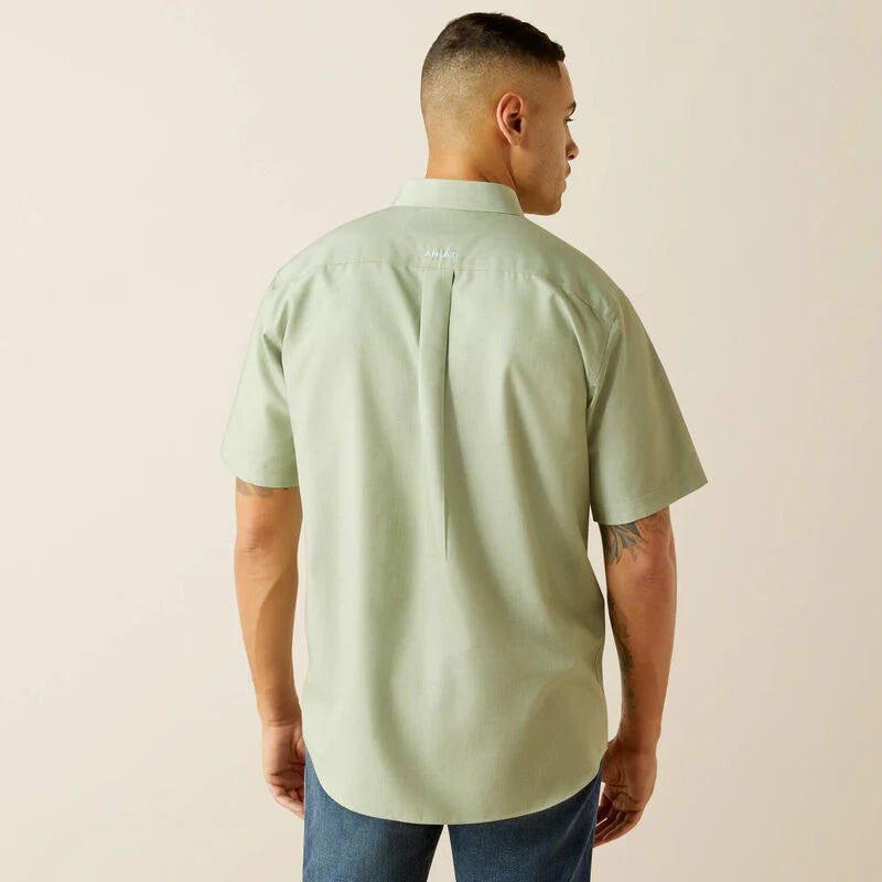 ARIAT MENS SS SHIRT WF SOLID