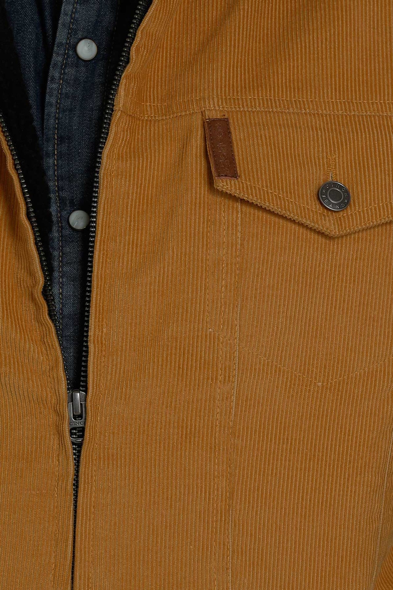 VEST CINCH CORDUROY GOLD