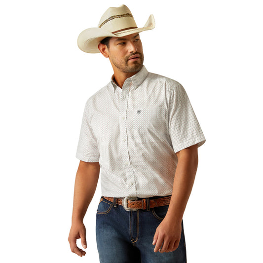 ARIAT MENS WRINKLE FREE SS SHIRT PRINT WHITE