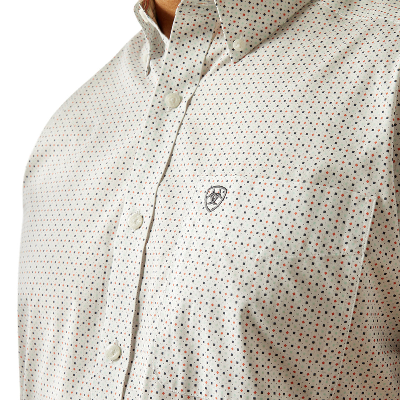 ARIAT MENS WRINKLE FREE SS SHIRT PRINT WHITE